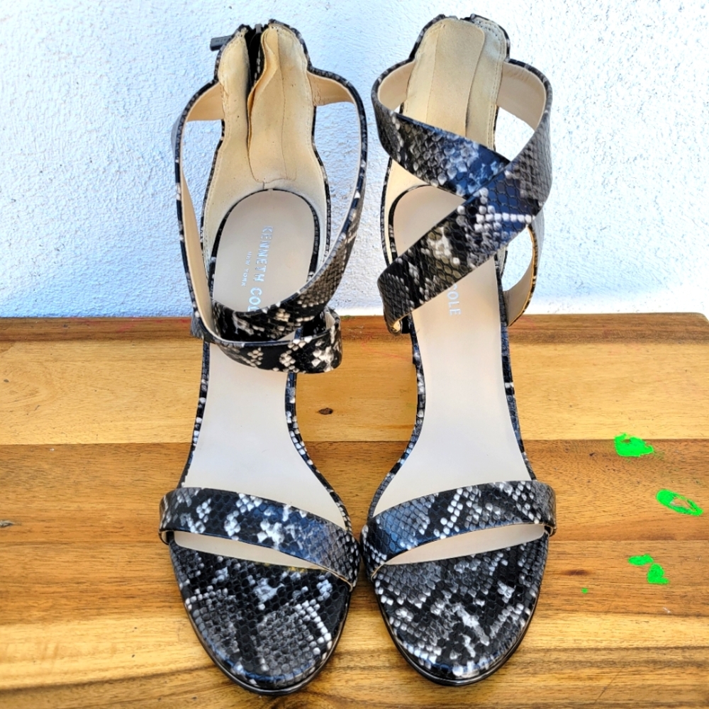 Kenneth Cole New York Brooke Cross Sandal Women's Size 10 - Picture 5 of 16